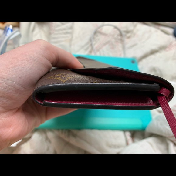 Louis Vuitton Dark Pink Emilie Wallet!! - Picture 9 of 10
